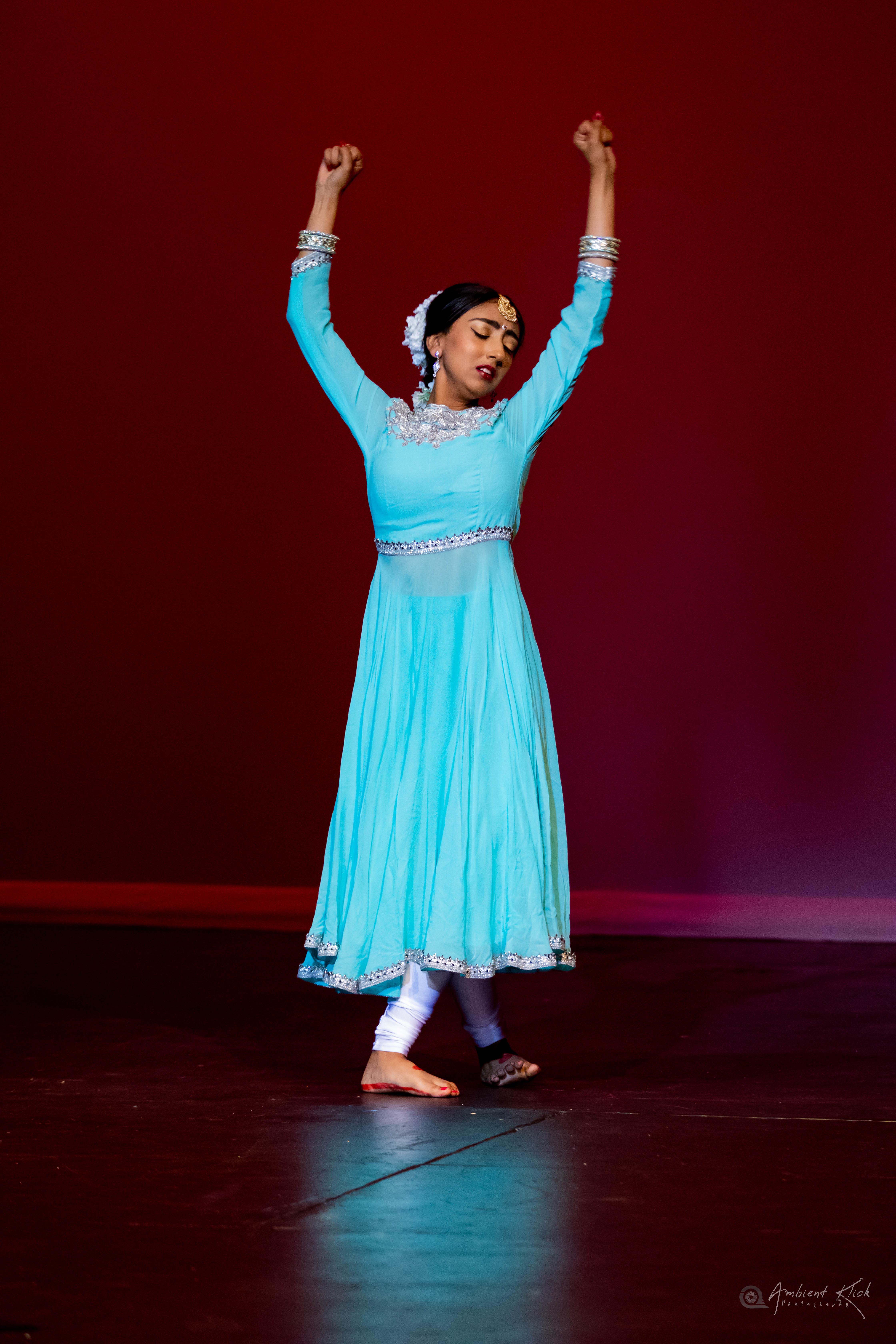 Thea's Rangmanch Pravesh