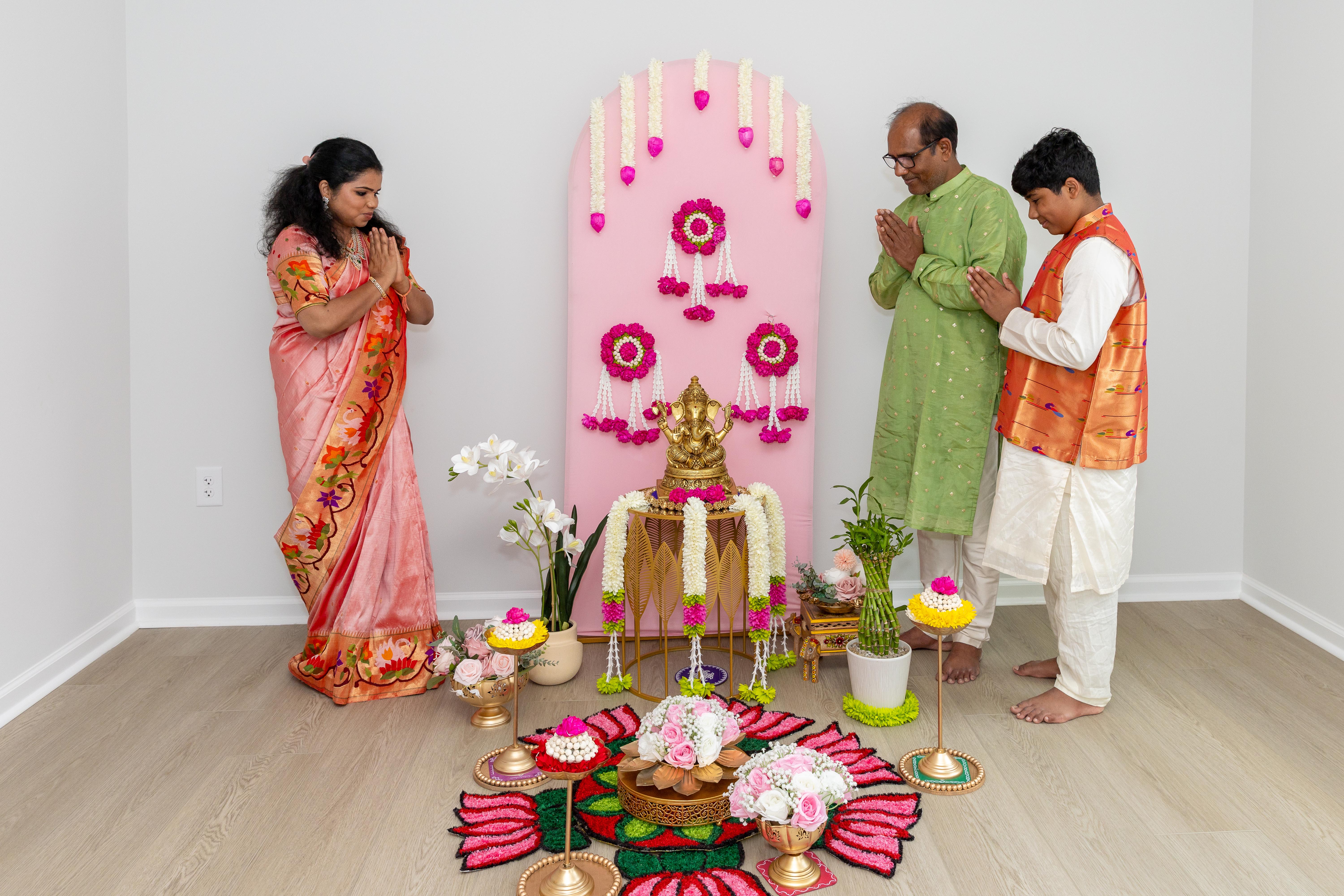The Iyer Family housewarming 3